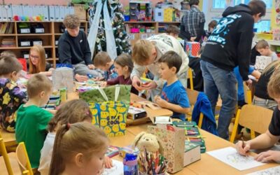 Vánoční setkání prvňáčků a deváťáků